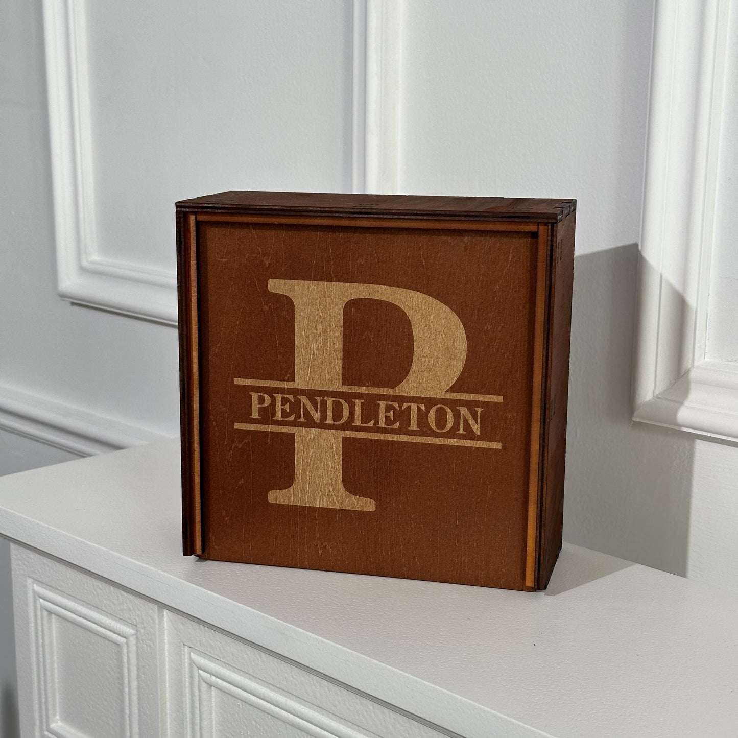 Personalized Name Walnut Cigar Ash Tray Set(Without Cigar)