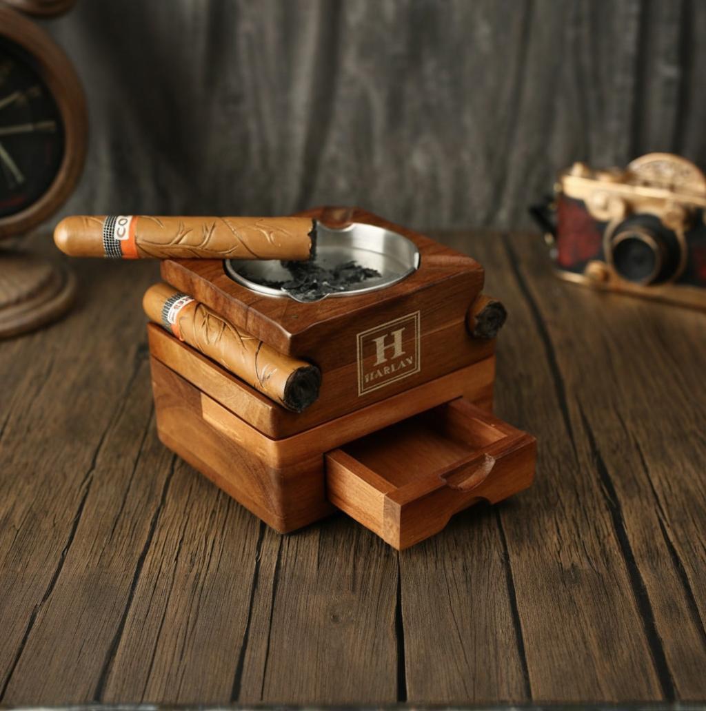 Personalized Whiskey & Cigar Tray Glass Holder Ashtray Whiskey